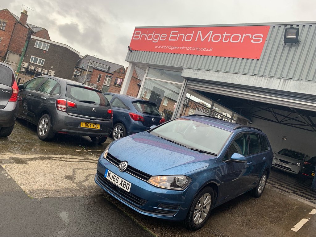 View our VOLKSWAGEN GOLF