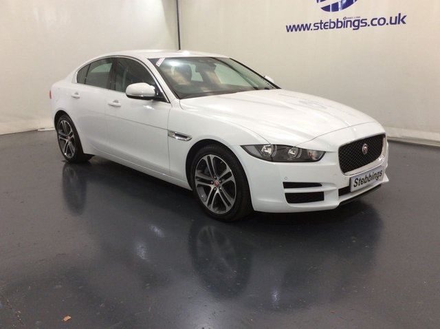 2017 67 JAGUAR XE 2.0 PRESTIGE INGENIUM 4d 198 BHP