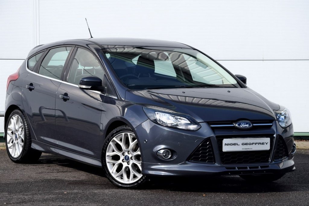 View our FORD FOCUS