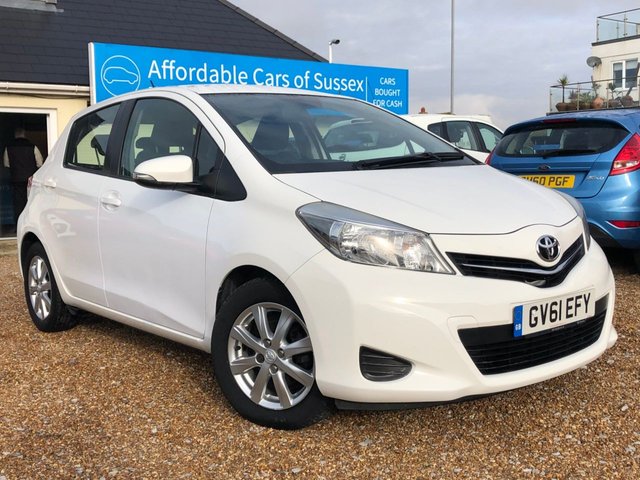 2012 61 Toyota Yaris 1.3 VVT-I TR 5d 98 BHP