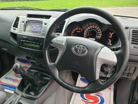 USED 2012 12 TOYOTA HI-LUX 3.0 INVINCIBLE 4X4 D-4D DCB 169 BHP ** NO VAT ** NO VAT ** CANOPY
