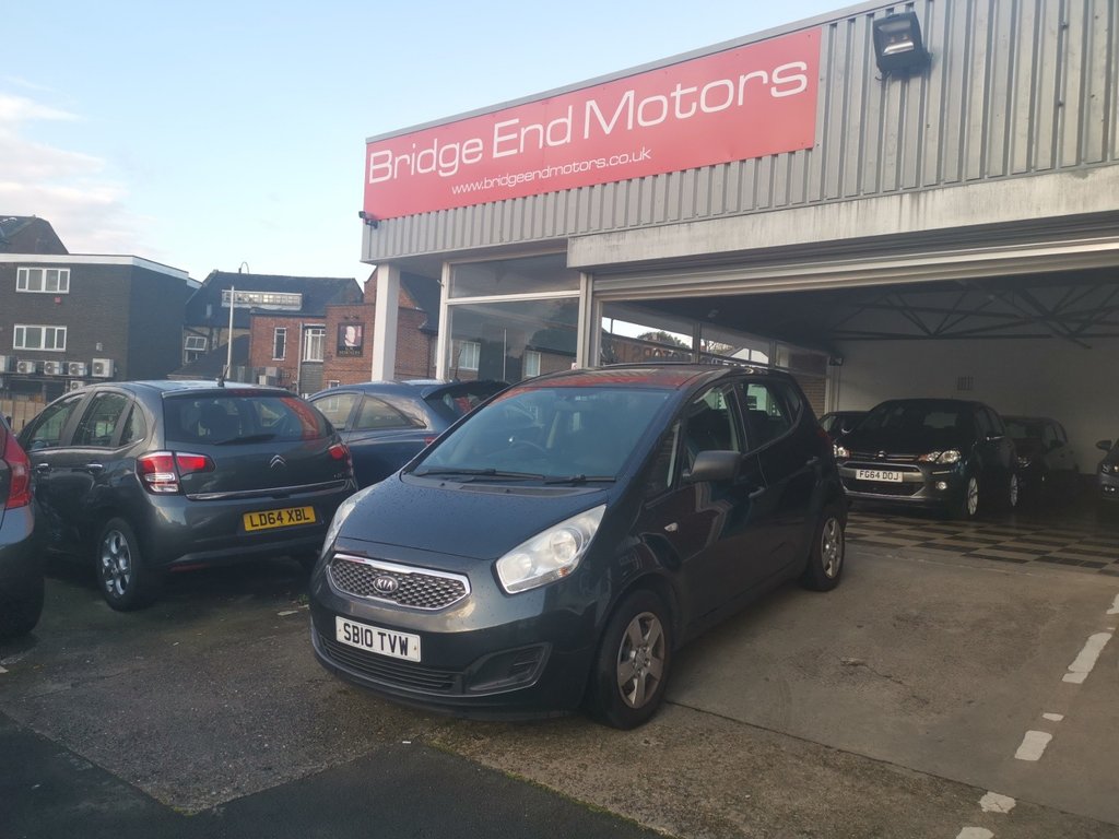 View our KIA VENGA