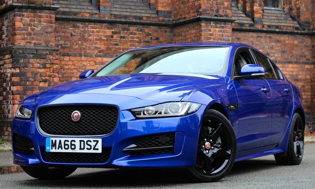2016 66 Jaguar Xe 2.0 R-SPORT 4d AUTO 178 BHP [ BLACK PACK STYLING ]