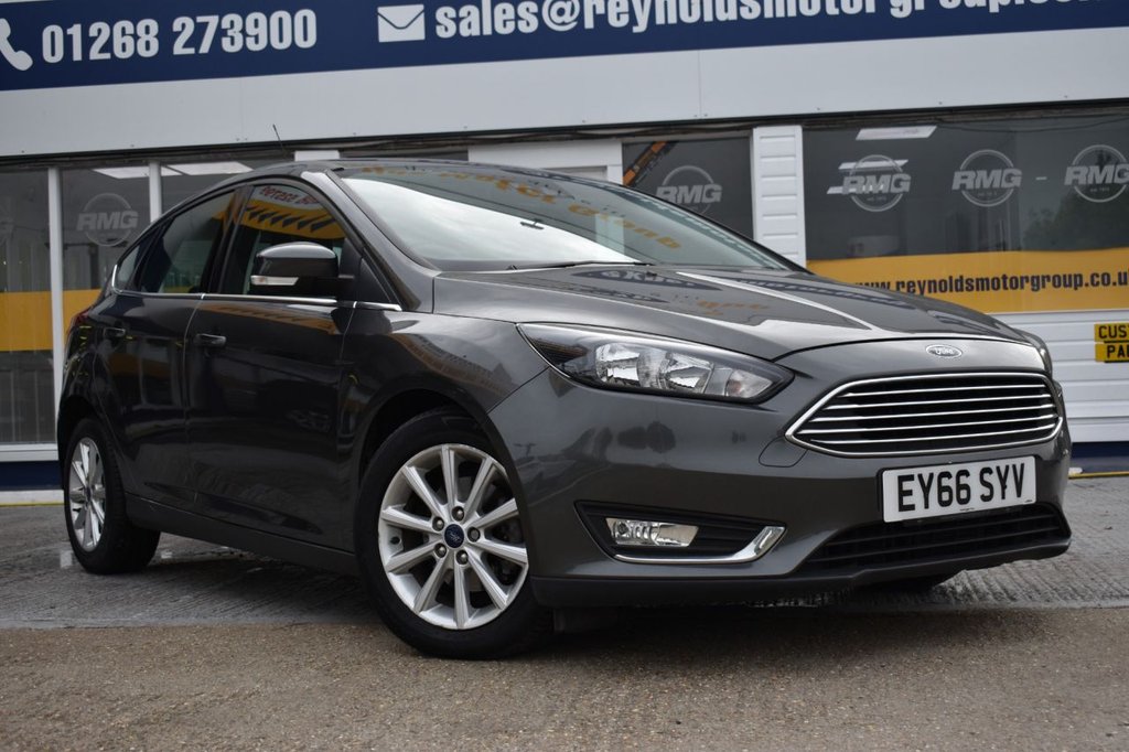 View our FORD FOCUS