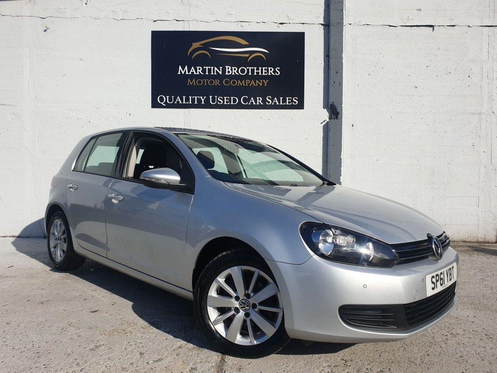 View our VOLKSWAGEN GOLF