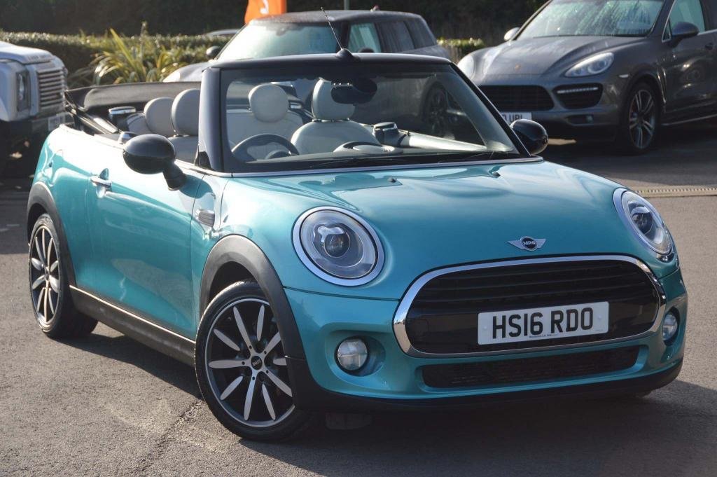 View our MINI CONVERTIBLE