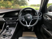 USED 2018 18 ALFA ROMEO GIULIA 2.0 TB VELOCE 4d AUTO 300 BHP LOW MILEAGE VELOCEFOGLIO
