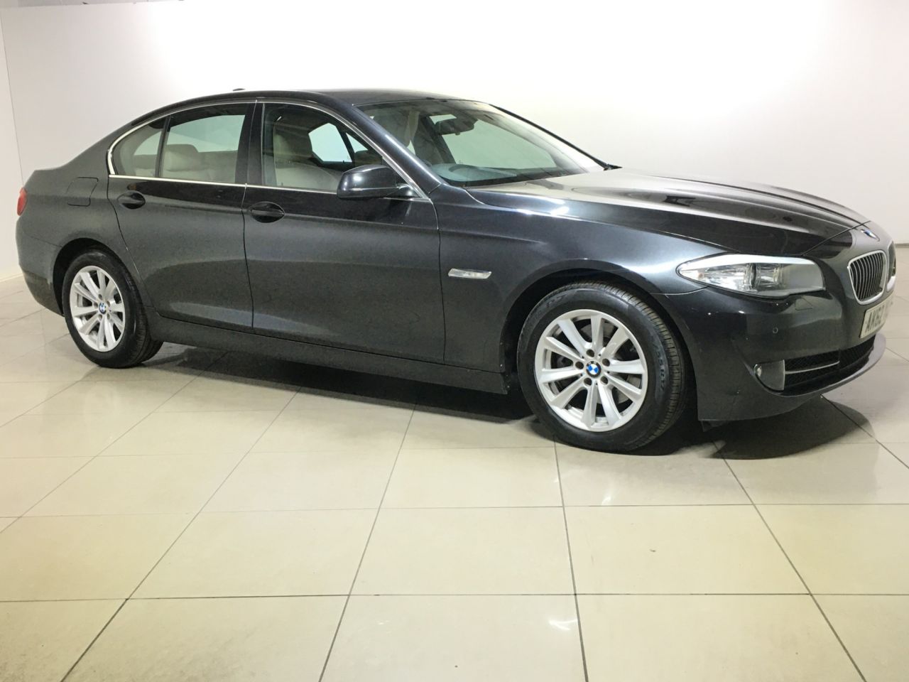 View our BMW 5 SERIES
