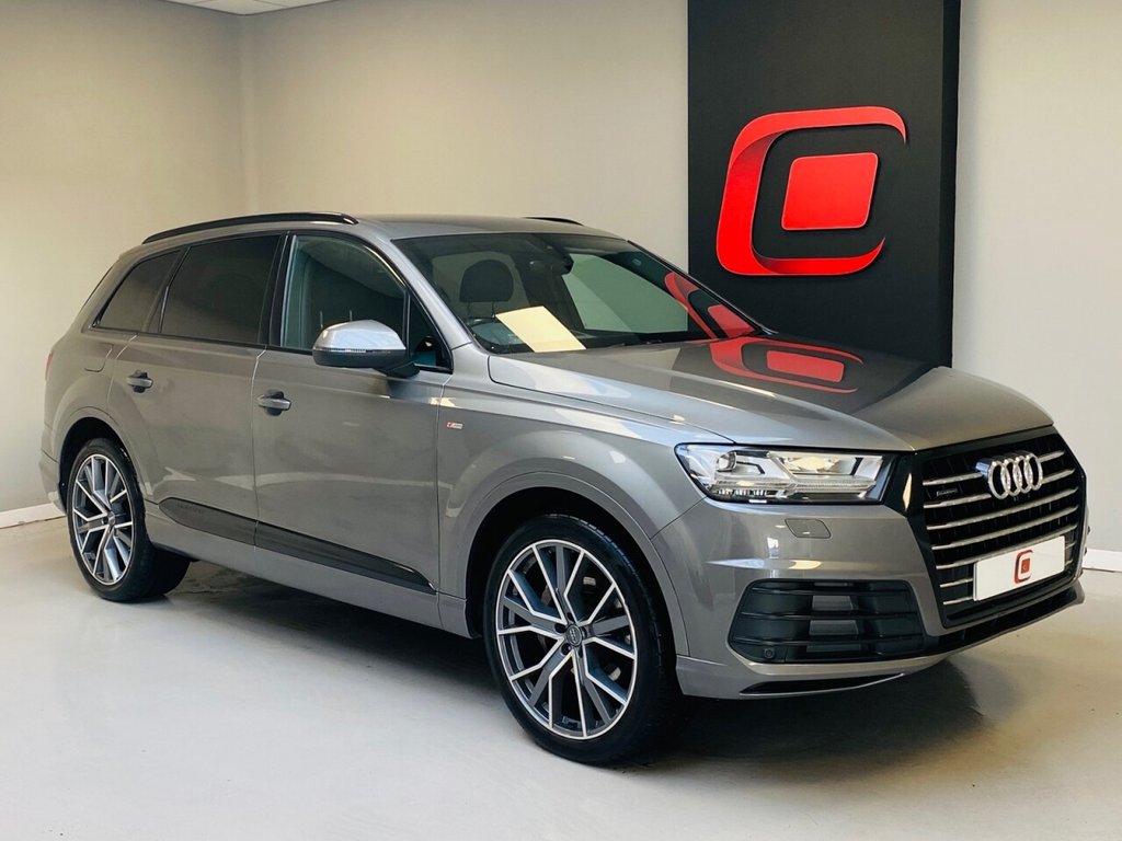 View our AUDI Q7