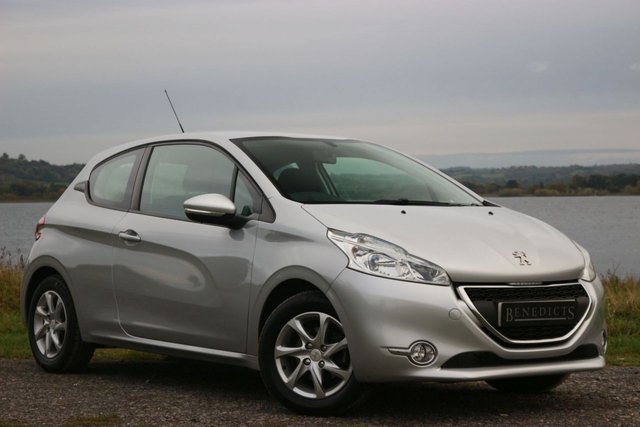 2012 62 Peugeot 208 1.2 ACTIVE 3d 82 BHP