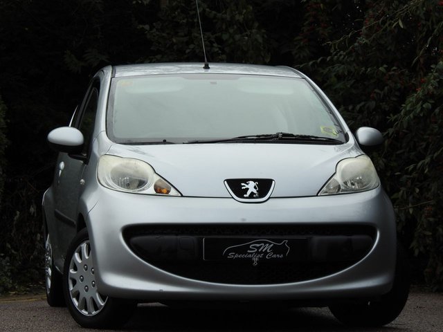 2005 55 Peugeot 107 1.0 URBAN 2-TRONIC 3d AUTO 68 BHP