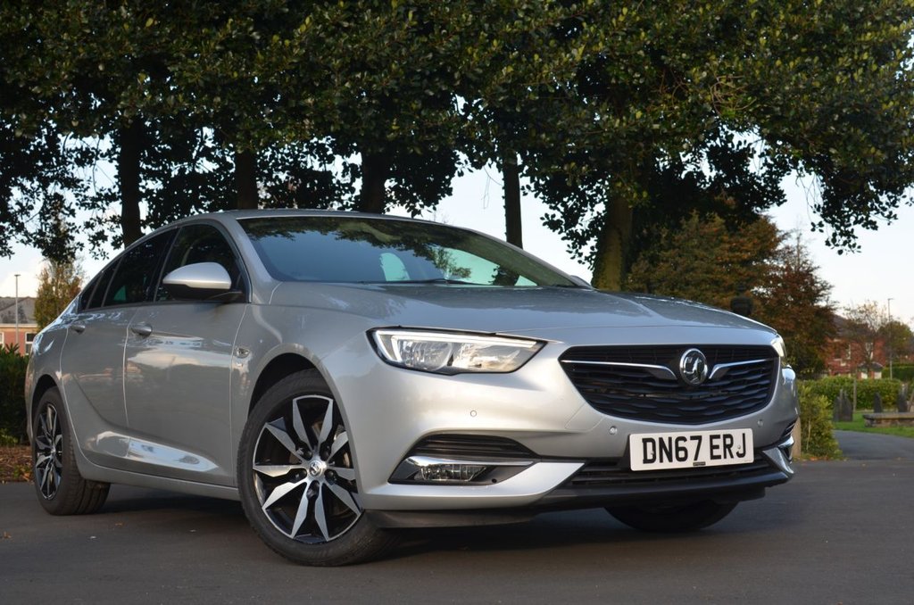 View our VAUXHALL INSIGNIA