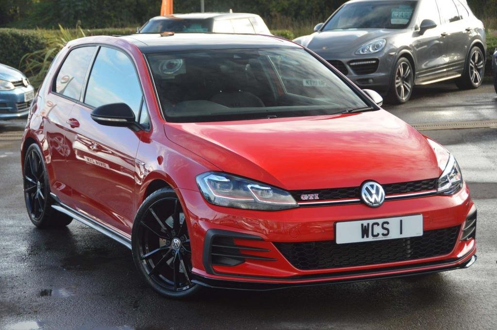 View our VOLKSWAGEN GOLF