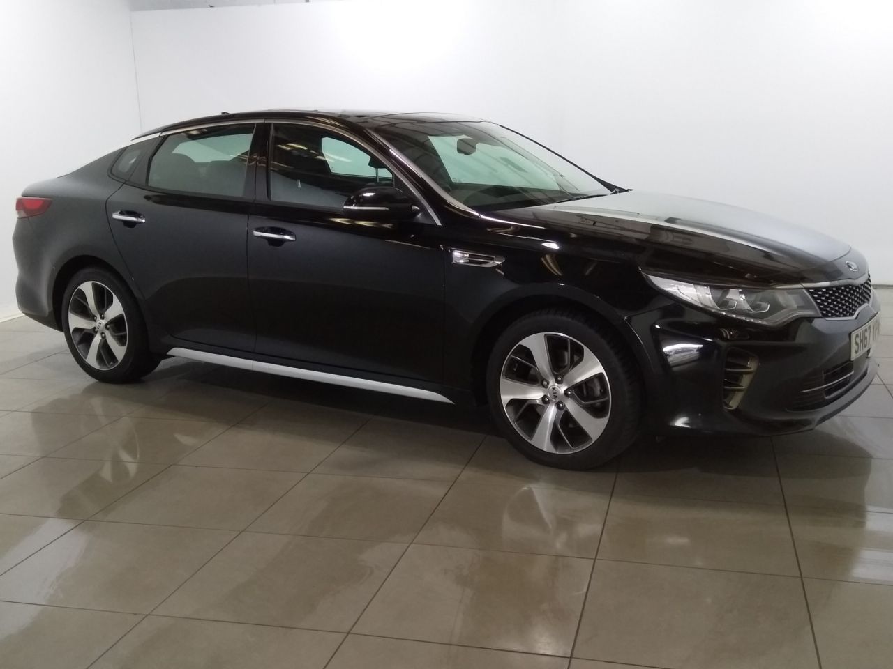 View our KIA OPTIMA