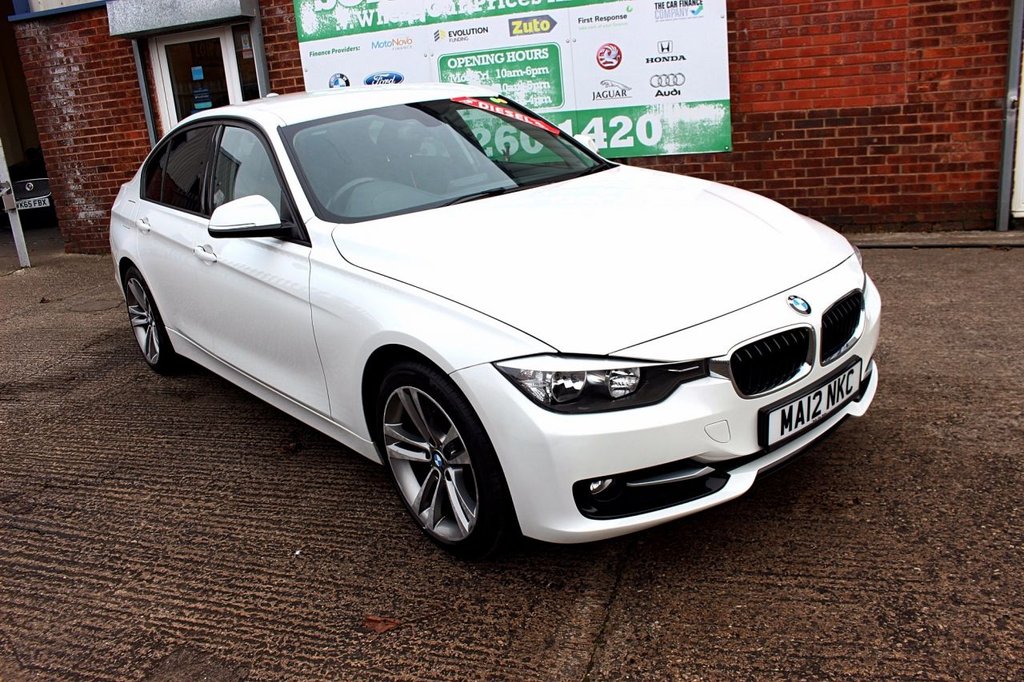 2012 12 BMW 3 SERIES 2.0 318D SPORT 4d 141 BHP