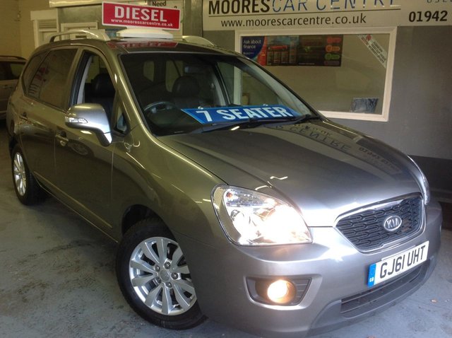 2011 61 Kia Carens 1.6 CRDI 3     7 SEATER