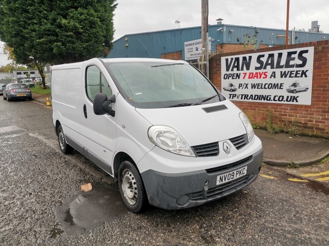 2009 09 Renault Trafic 2.0 SL27 DCI 115 SWB 115 BHP*FULL MOT*