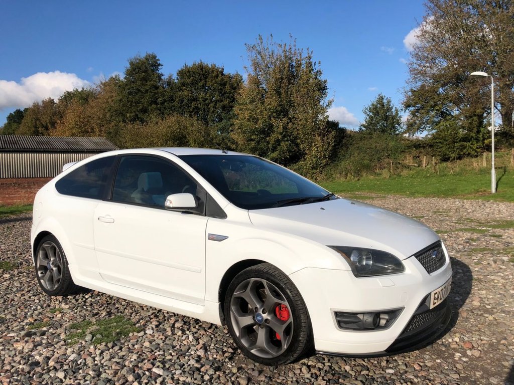 View our FORD FOCUS