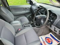 USED 2007 07 TOYOTA HI-LUX 2.5 4X4 D-4D D/C 118 BHP LOW MILES + CHOICES OF 4X4 IN STOCK