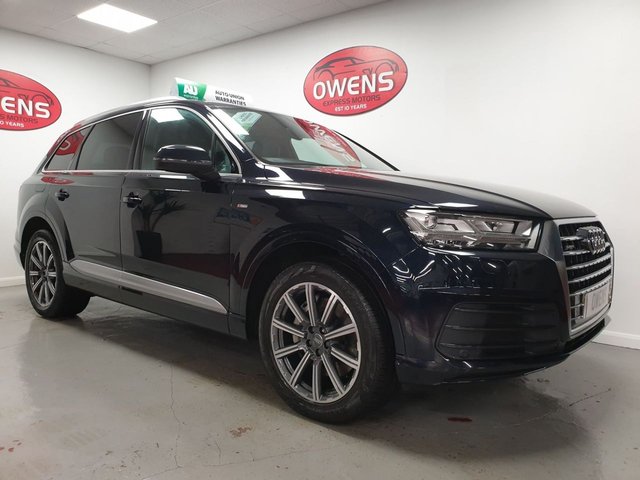 View our AUDI Q7