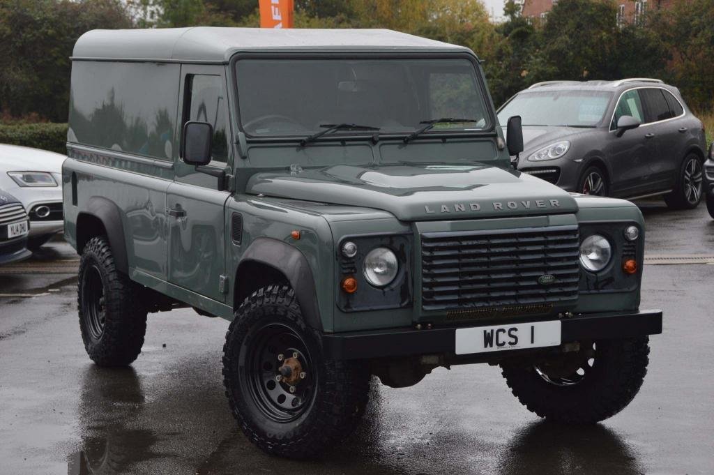 View our LAND ROVER DEFENDER