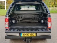 USED 2015 15 TOYOTA HI-LUX 3.0 INVINCIBLE 4X4 D-4D DCB AUTO 169 BHP FULL SERVICE HISTORY ** NO VAT ***