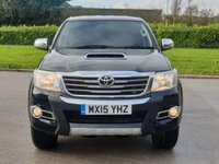 USED 2015 15 TOYOTA HI-LUX 3.0 INVINCIBLE 4X4 D-4D DCB AUTO 169 BHP FULL SERVICE HISTORY ** NO VAT ***