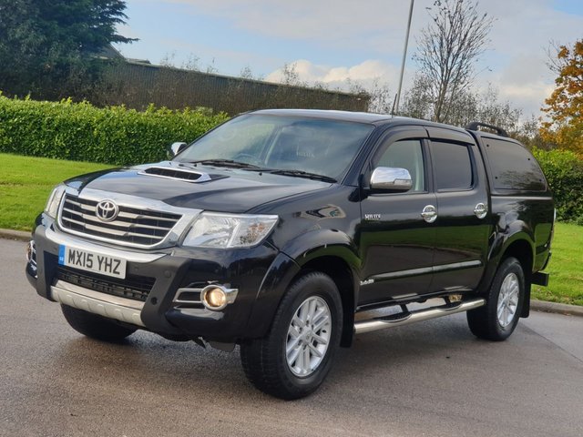 2015 15 Toyota HI-Lux 3.0 INVINCIBLE 4X4 D-4D DCB AUTO 169 BHP