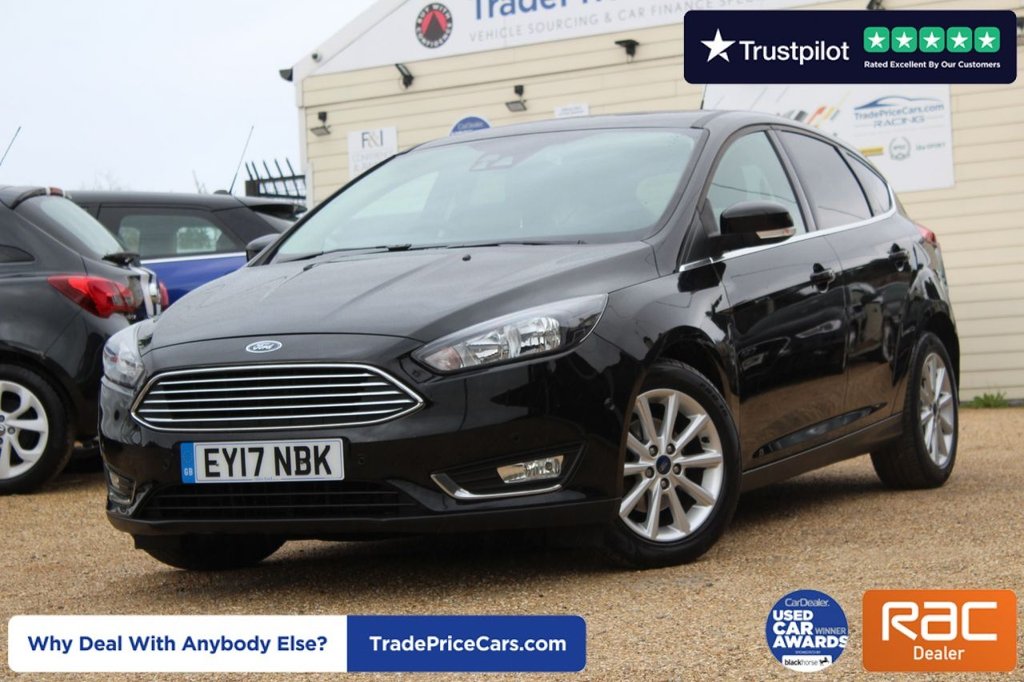 View our FORD FOCUS
