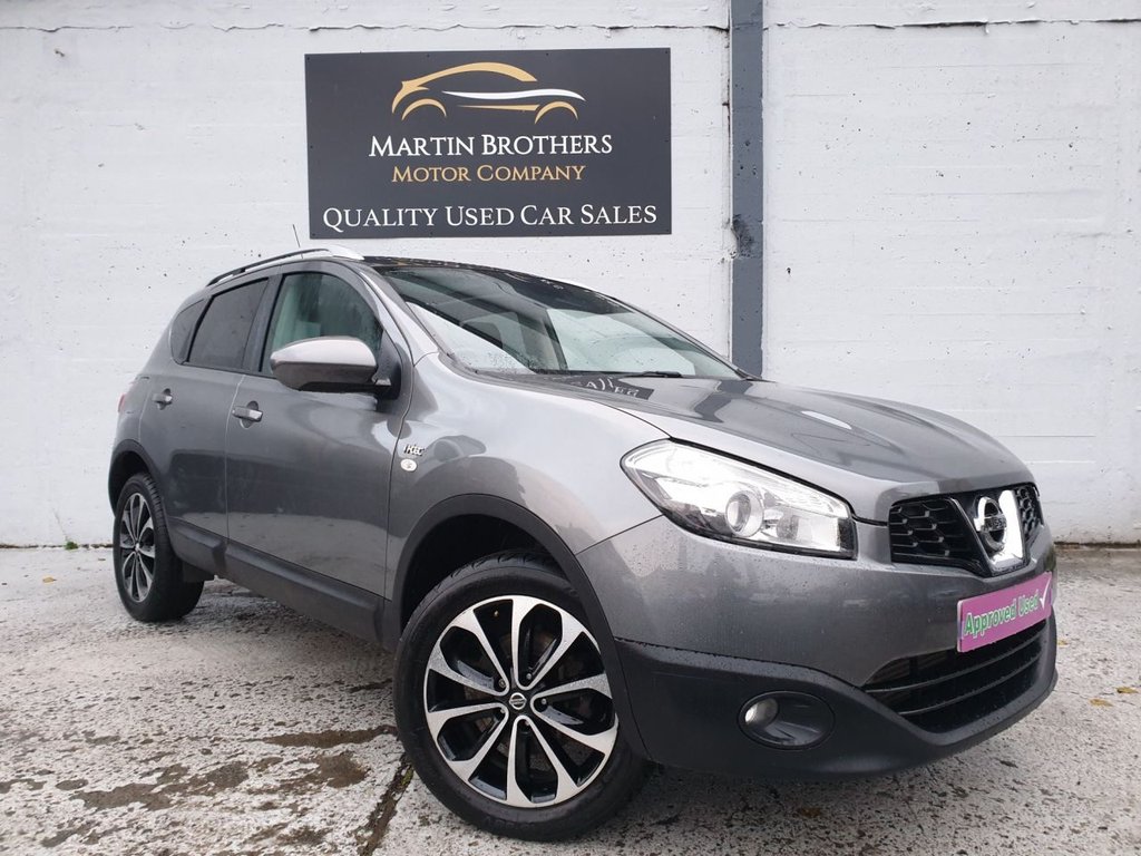 View our NISSAN QASHQAI