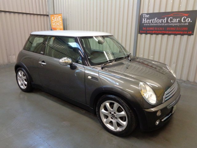 2005 55 MINI Hatch Cooper 1.6 COOPER PARK LANE 3d AUTO 114 BHP