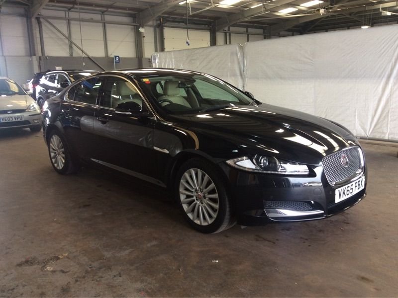 2015 65 JAGUAR XF 2.2 D LUXURY 4d AUTO 200 BHP