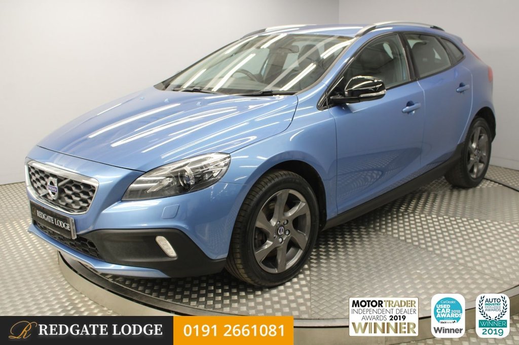 View our VOLVO V40