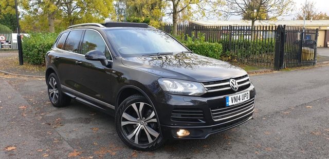 2014 14 Volkswagen Touareg 3.0 V6 R-LINE TDI BLUEMOTION TECHNOLOGY 5d 242 BHP