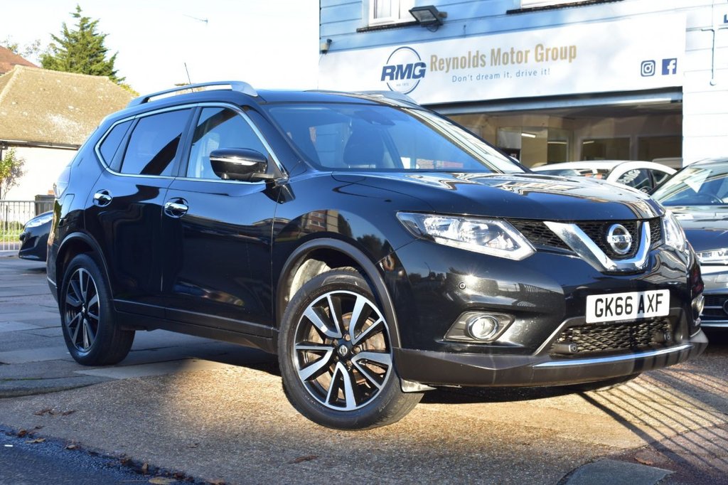 View our NISSAN X-TRAIL