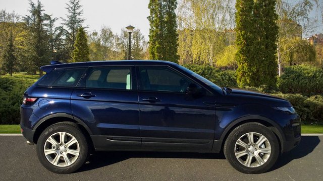 View our Land Rover Range Rover Sport 3.0 SDV6 HSE DYNAMIC 5d 306 BHP