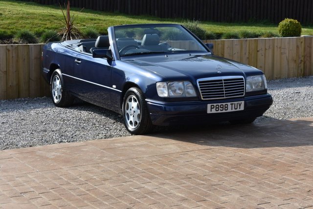 1996 Mercedes-Benz E-Class 2.2 E220 2d AUTO 150 BHP