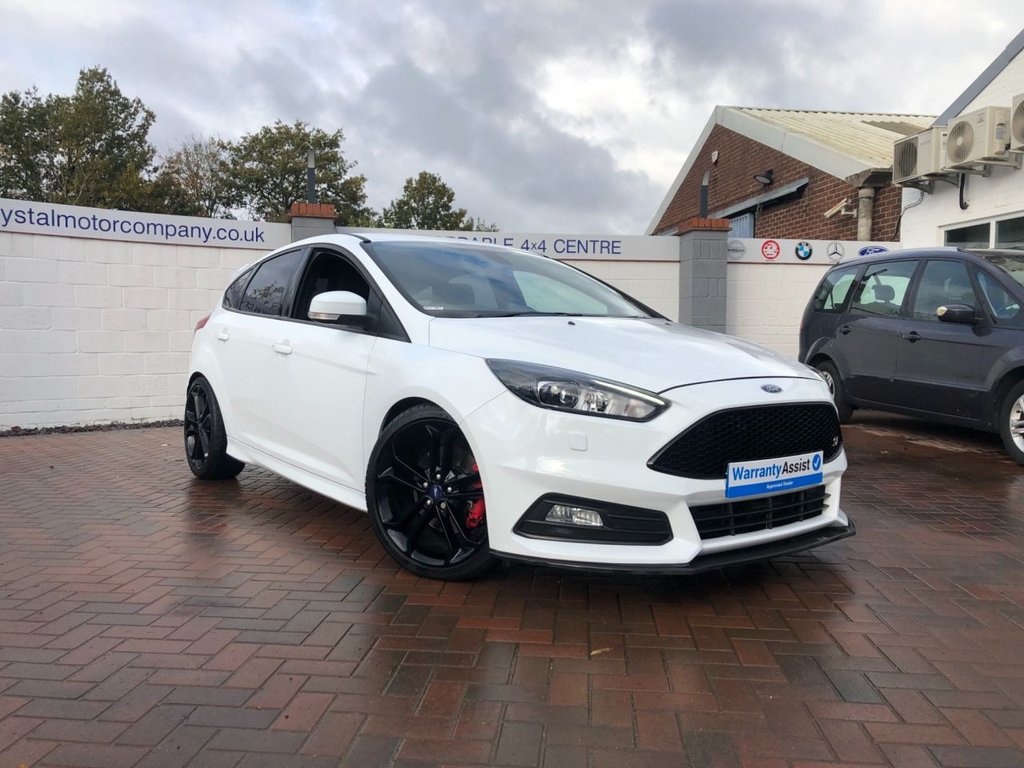 View our FORD FOCUS