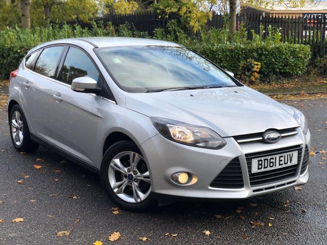 2011 61 Ford Focus 1.6 ZETEC 5d 104 BHP