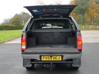 USED 2009 59 TOYOTA HI-LUX 3.0 HL3 4X4 D-4D DCB 169 BHP ** NO VAT ** FULL LEATHER + CANOPY