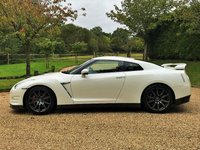 USED 2014 14 NISSAN GT-R 3.8 V6 2d 550 BHP 