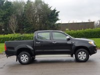 USED 2009 09 TOYOTA HI-LUX 3.0 4X4 D-4D D/C 169 BHP ** NO VAT ** NO VAT +   LOW MILES