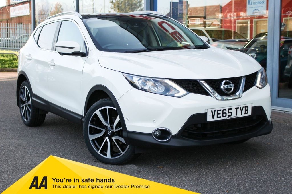 View our NISSAN QASHQAI