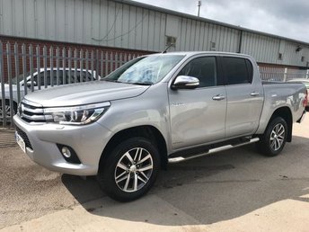 2017 TOYOTA HI-LUX