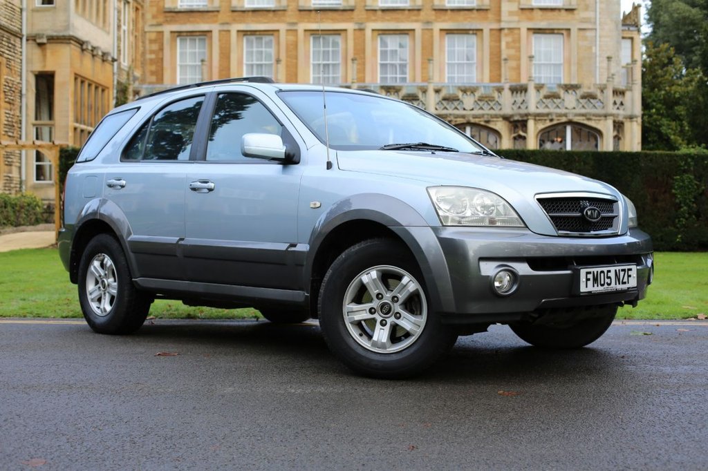 View our KIA SORENTO