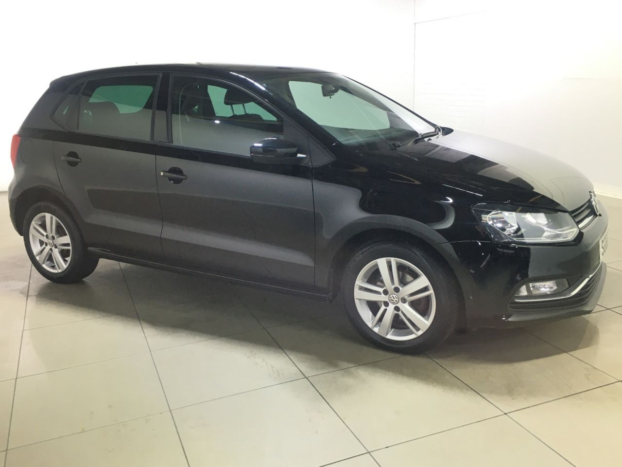 View our VOLKSWAGEN POLO