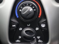 USED 2014 64 PEUGEOT 108 1.0 ACTIVE TOP 5d 68 BHP RETRACTABLE FULL LENGTH ROOF. NO COST ON TAX. LOW MILEAGE & GREAT SERVICE HISTORY & 12 MONTHS MOT WITH SALE OF CAR