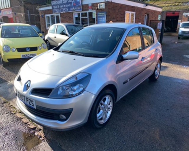 2007 07 RENAULT CLIO 1.4 DYNAMIQUE 16V 5d 98 BHP Ideal first car Service History