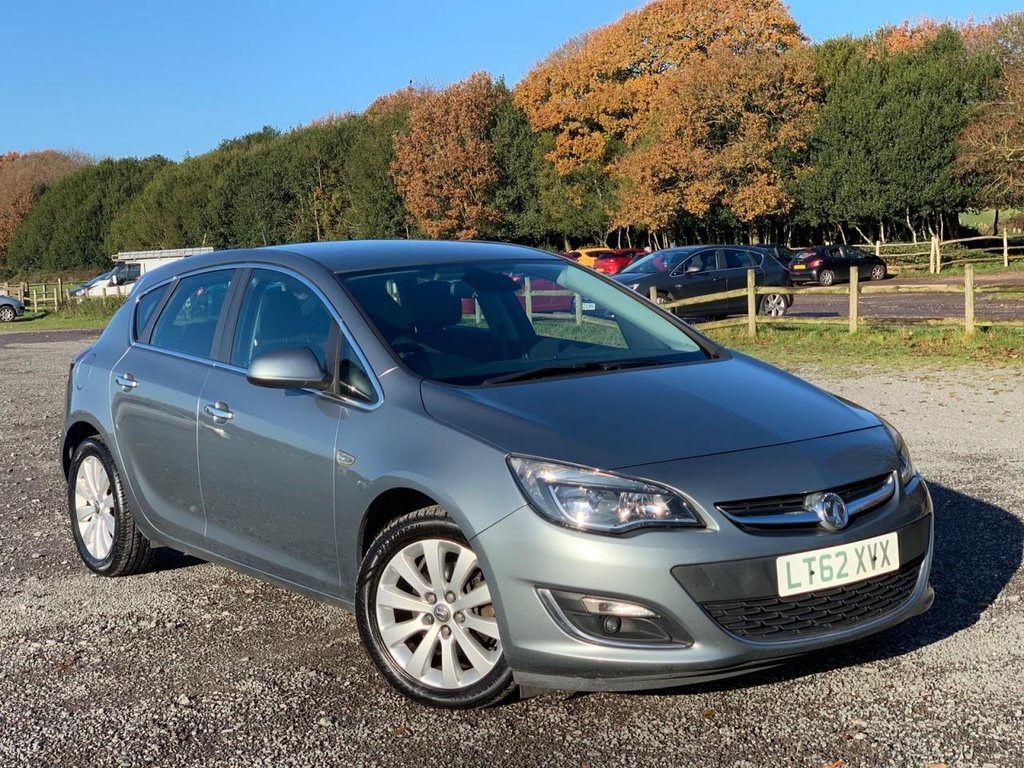 View our VAUXHALL ASTRA