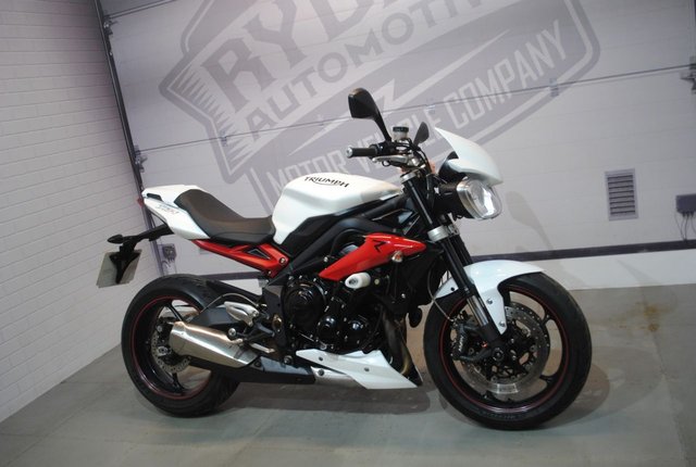 2015 64 Triumph Street Triple R 675cc STREET TRIPLE R ABS 